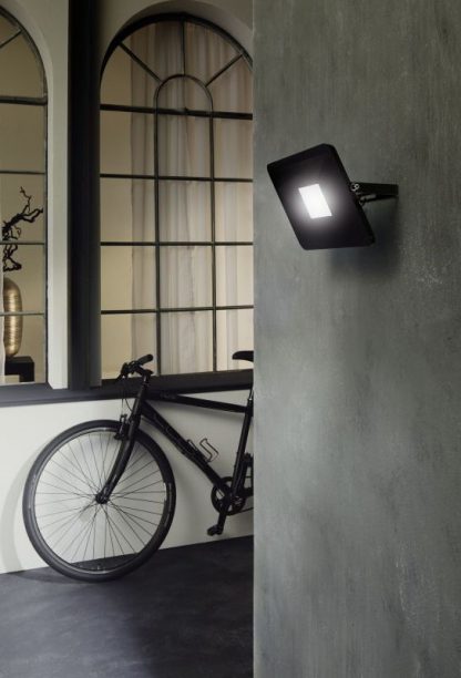 EGLO โคมไฟติดผนัง LED FAEDO 3 97458 - Image 4